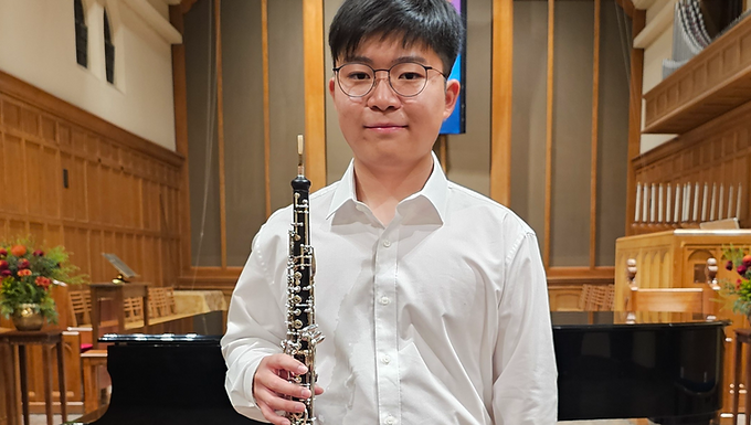 Andrew Kim (Oboe & English Horn)