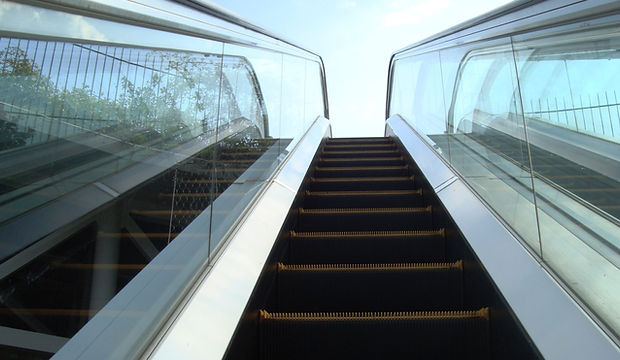 Escalator Cleaning