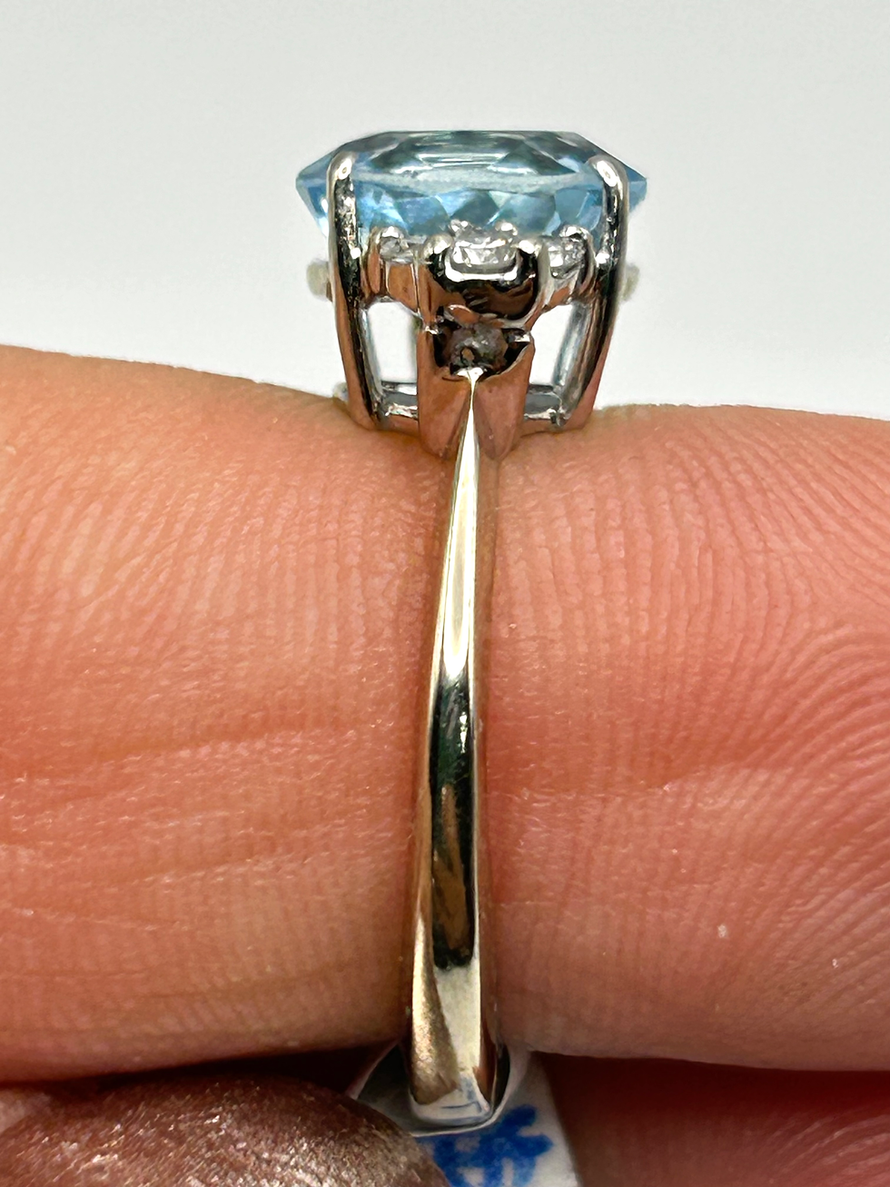 Thumbnail: 18K White Gold Aquamarine & Diamond Ring Size 4.5-5.25