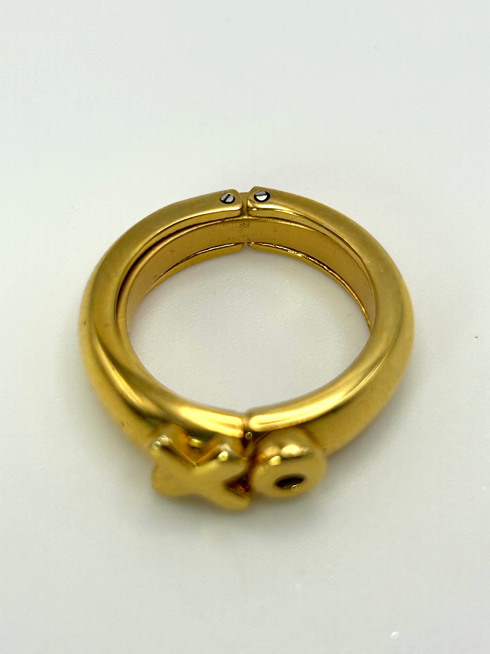 Thumbnail: Gold Tone Secret Message XO Kisses Hinged Ring Size 7