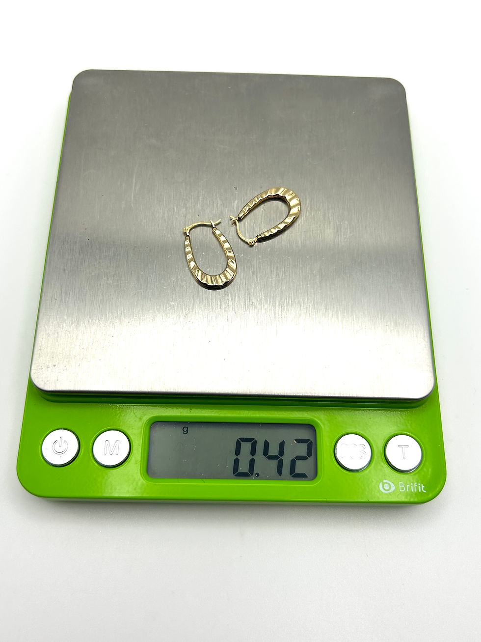 Thumbnail: 10K Yellow Gold U-shaped Ridged Hoop Earrings 3/4”