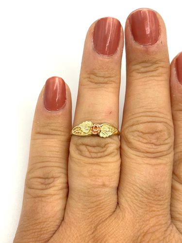 10K Black Hills Gold Flower Ring Size 6.75 | The Willow Tree Jewe