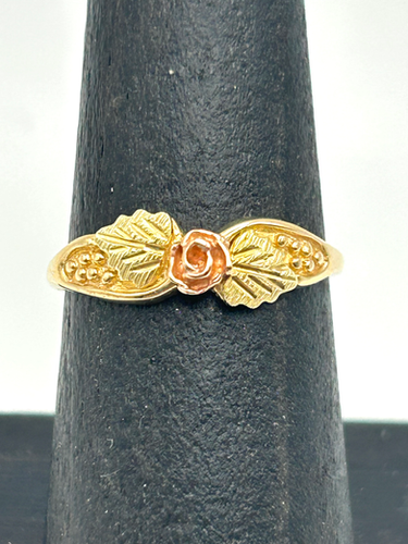 10K Black Hills Gold Flower Ring Size 6.75 | The Willow Tree Jewe