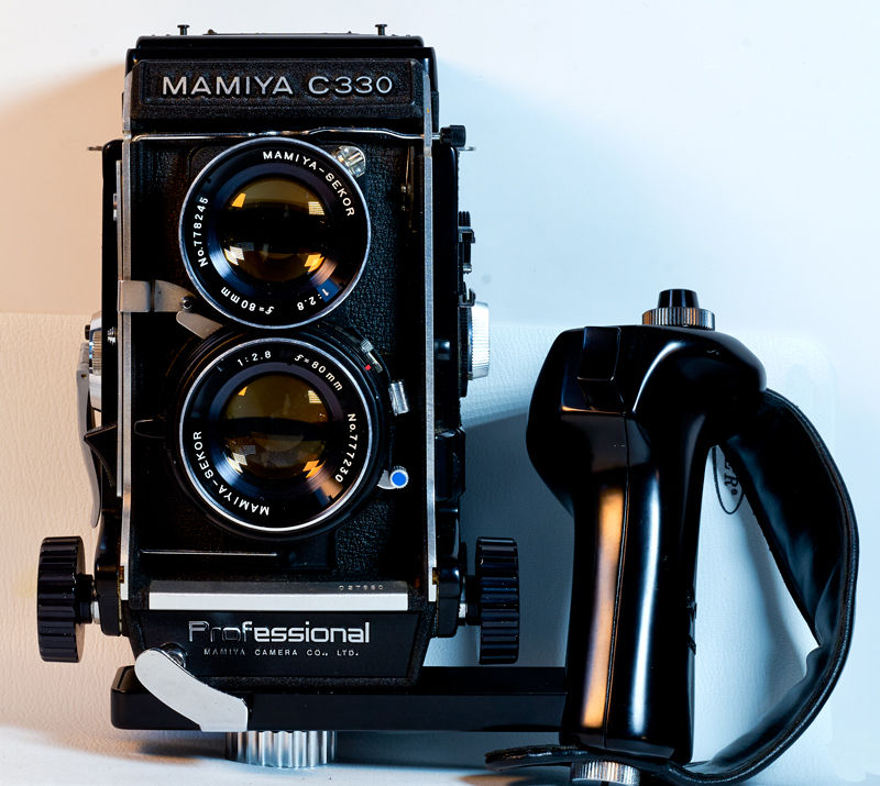 medium format cameras for sale in auckland nz