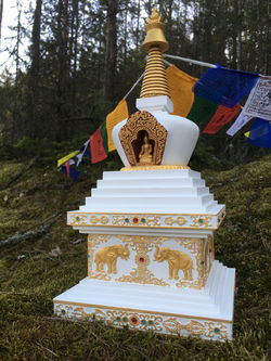 stupa osviceni