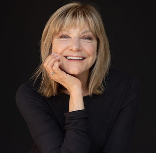 Diliana Alexander.png