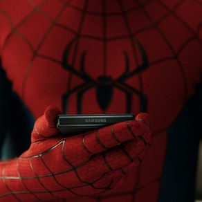 Nuevo spot de colaboración entre “Spider-Man™: Brand New Day” y Samsung anticipa el lanzamiento de nuevos plegables