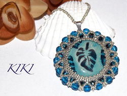 Leafy ceramic pendant