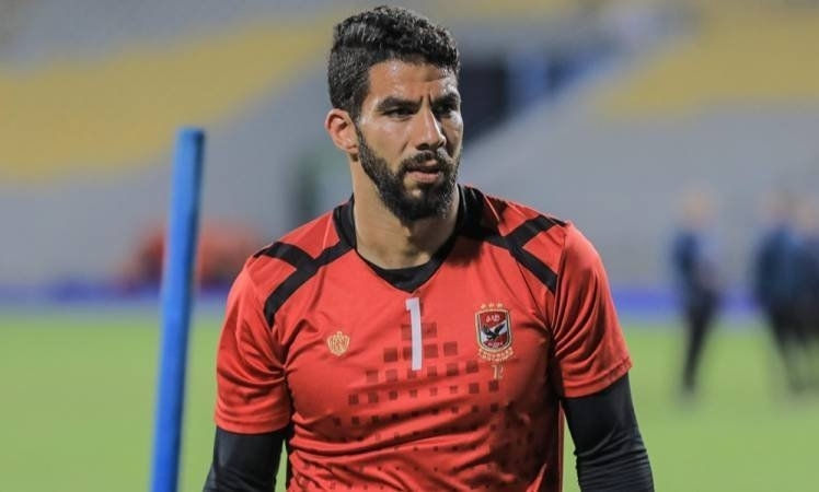 عرض مالى كبير من بيراميدز لضم شريف اكرامى