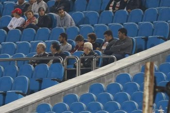 عاجل : مرتضى منصور يتحدى قرار لجنة الانضباط ويتواجد فى معلب مباراة الزمالك والانتاج