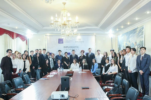 posviashenie-v-studenty-2019-v-astana-in