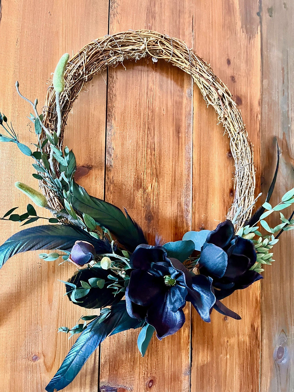 Miniatura: Raven Feather Wall Hanging