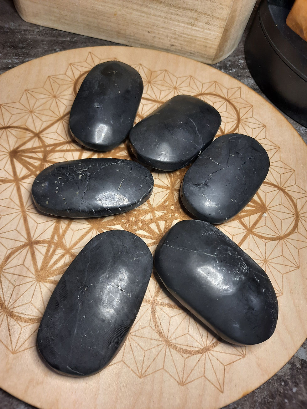 Shungite Palm Stone