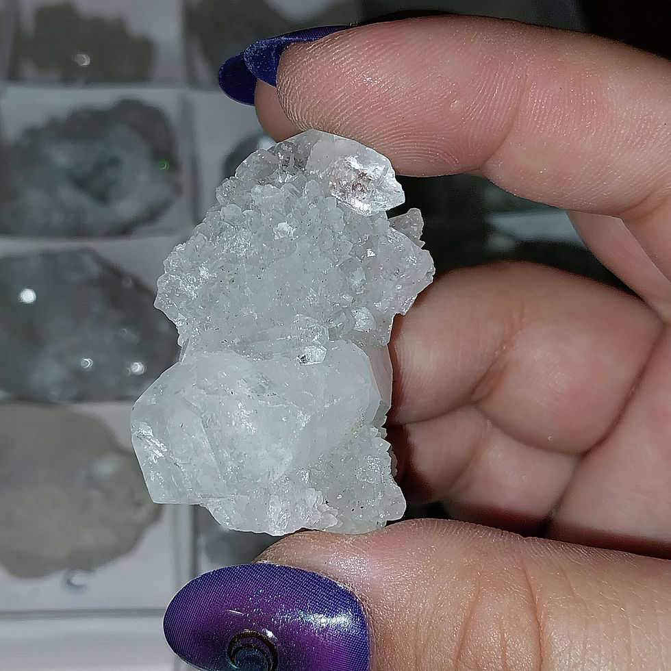 Thumbnail: Clear Apophyllite on Druzy Quartz 