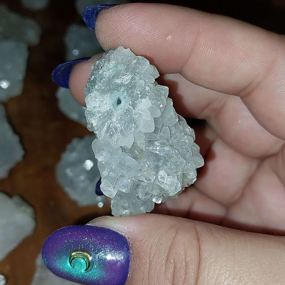 Thumbnail: Clear Apophyllite on Druzy Quartz