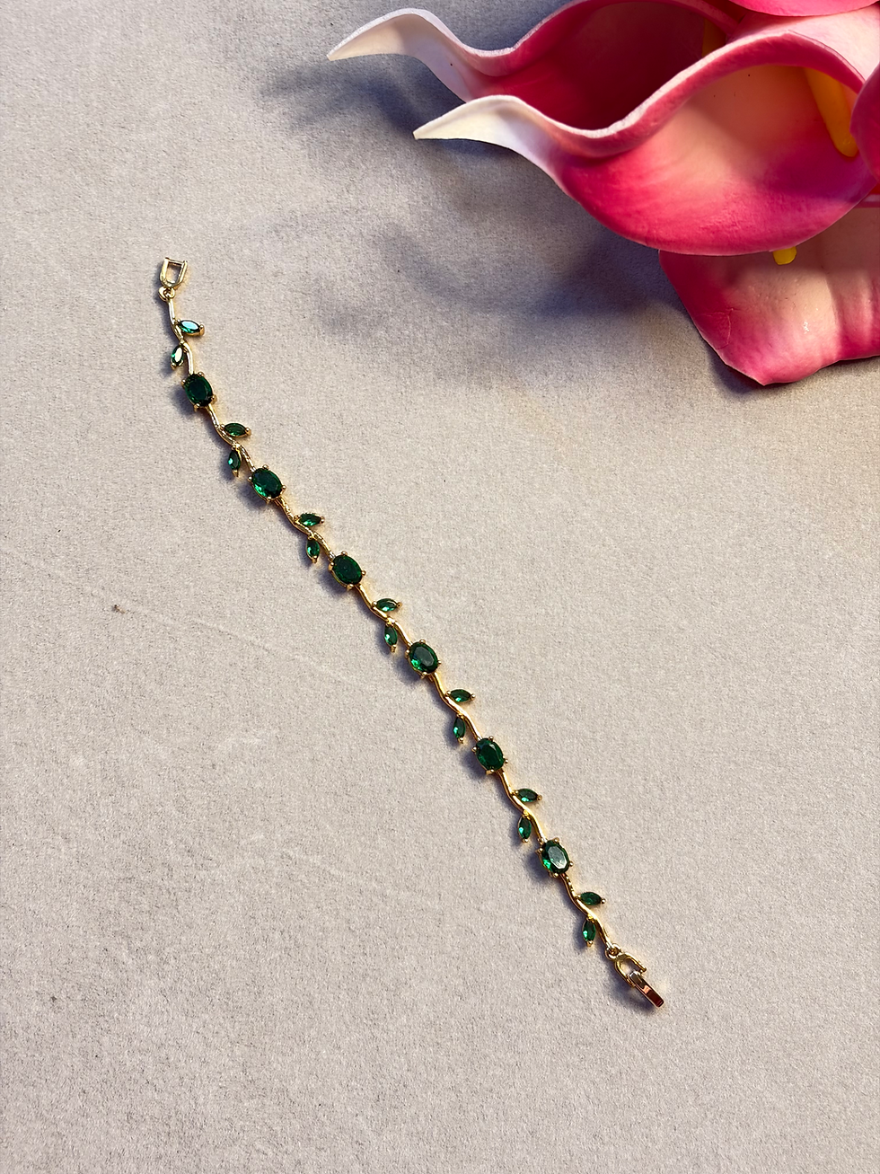 Thumbnail: Tulip bracelet