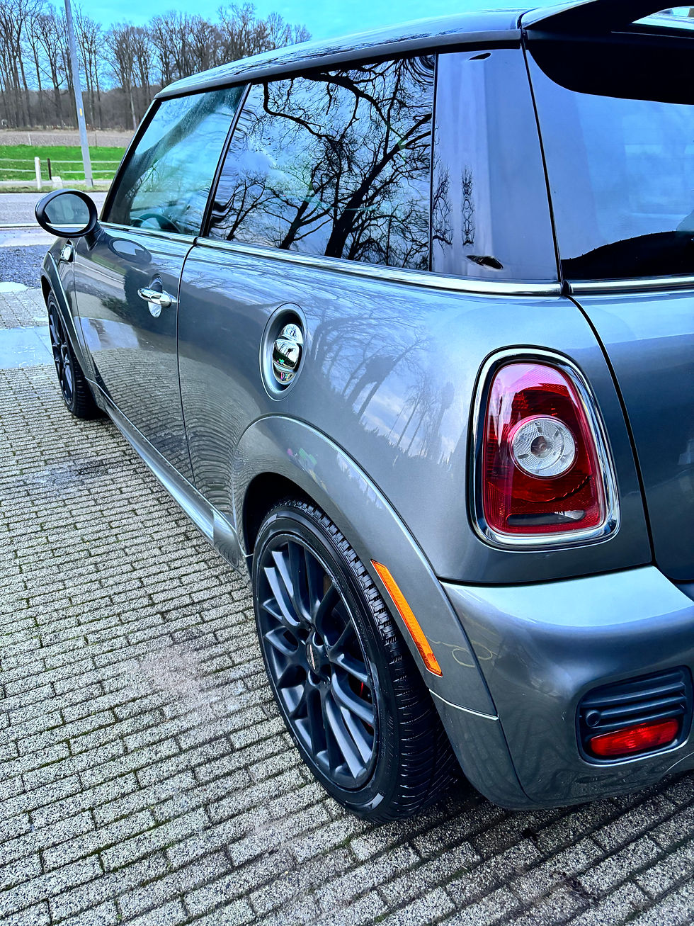 MINI JCW.jpeg