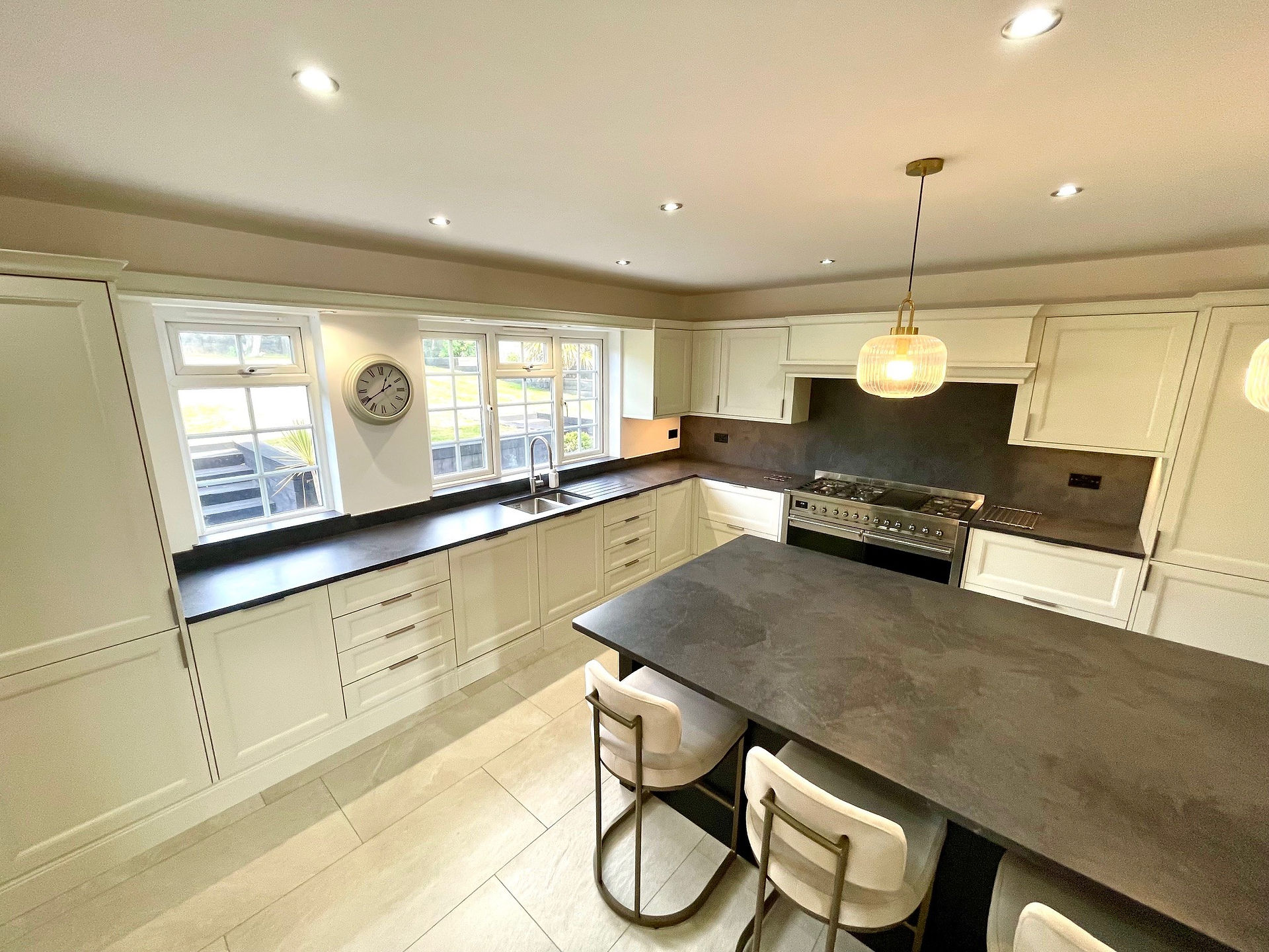 Luxury kitchen 