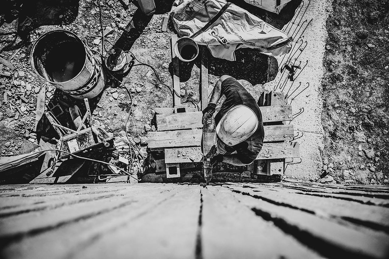 Photographe suivi chantier Toulouse, travaux Men At Work