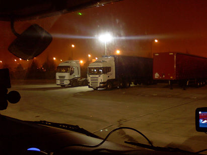 trux at nite.jpg