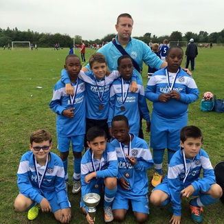 U9 Jets and U10 Typhoons celebrate wins at Harold Hill Football Tournament