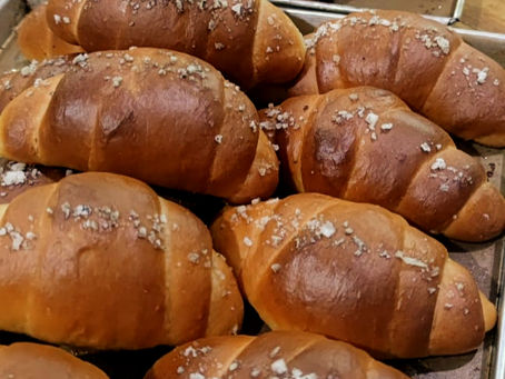Salted Butter Roll Bread