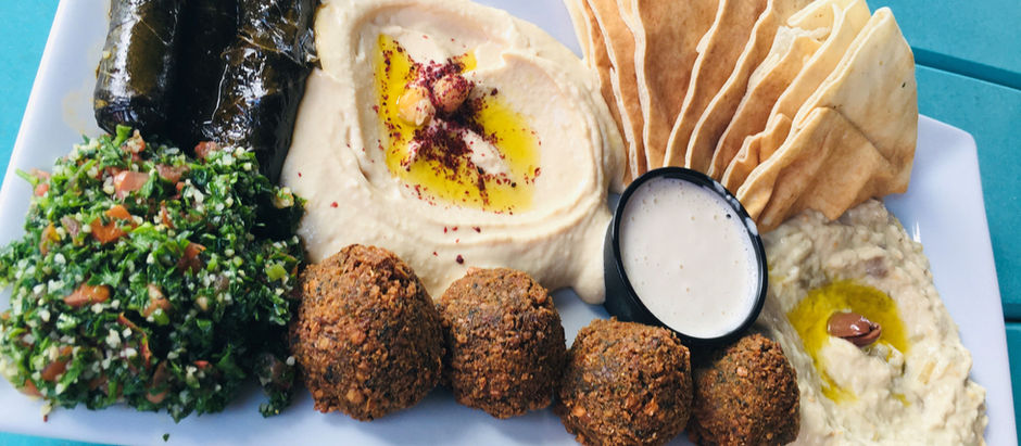 Riverfront dining spot offers good food, but shaky service