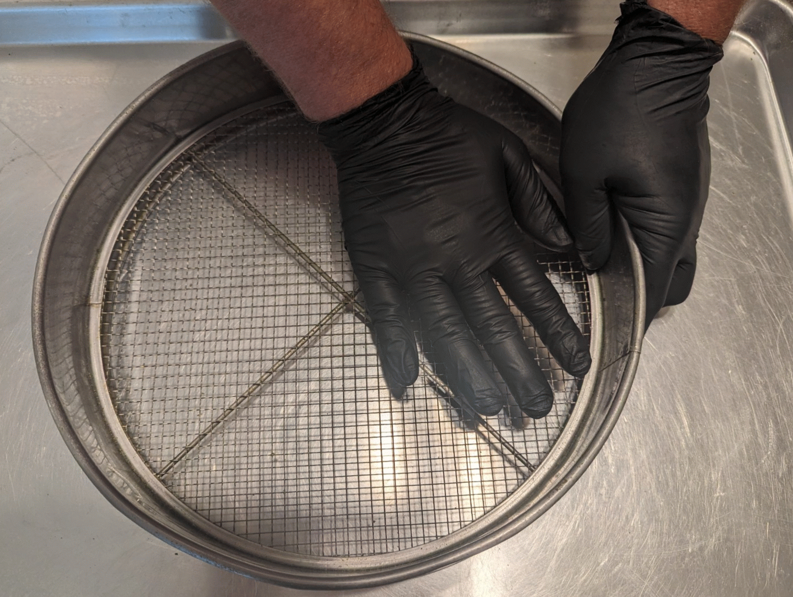 Tiger Claw Marijuana Trimming