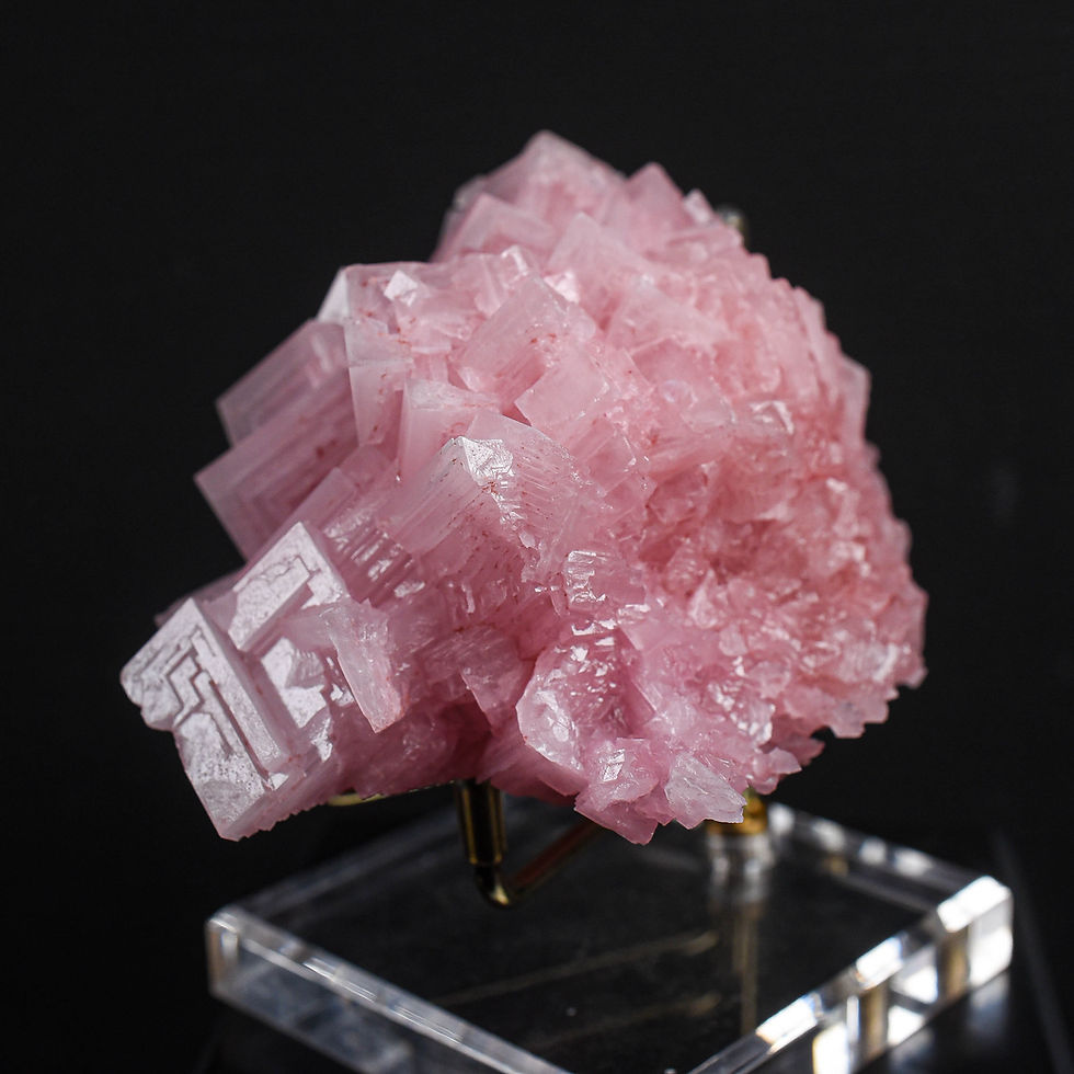 Thumbnail: Pink Halite Cubic Cluster