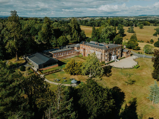 Bredenbury Court Barns Wedding Venue Review – One of Herefordshire's Most Stunning Barn Wedding Venues