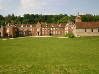 Why Stonor Park is a Fantastic Wedding Venue in Oxfordshire – A Wedding DJ's Review