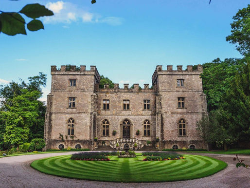 Why Clearwell Castle is the Ultimate Wedding Venue: A Comprehensive Review