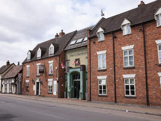 Coleshill Hotel Wedding Venue Review – A Historic Warwickshire Wedding Venue Full of Character