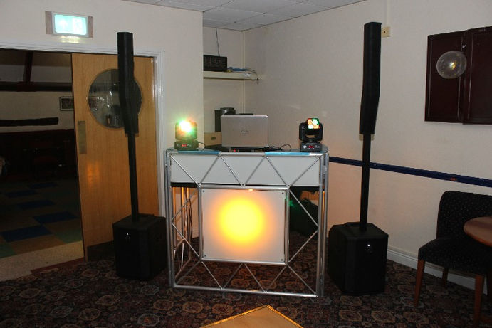 EV Evolve 50 Speakers and small moving heads illuminate the dance floor at Ashton Social Club in Bicester, Oxfordshire, creating a vibrant and immersive atmosphere. 🎶💃🕺 #DJSetup #EVSpeakers #LightingEffects