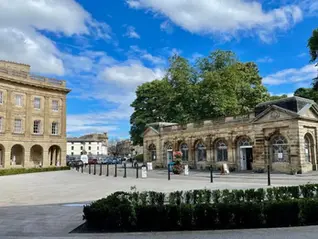 Why The Pump Room at Buxton Crescent Heritage Trust Is a Great Wedding Venue in Buxton, Derbyshire