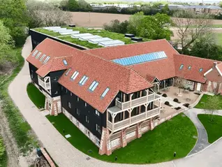 Garsington Studios Wedding Venue Review – A Contemporary Countryside Wedding Venue with Stunning Chiltern Views