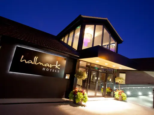 Discover Why Gloucester Robinswood Hotel is a Top Wedding Venue Choice