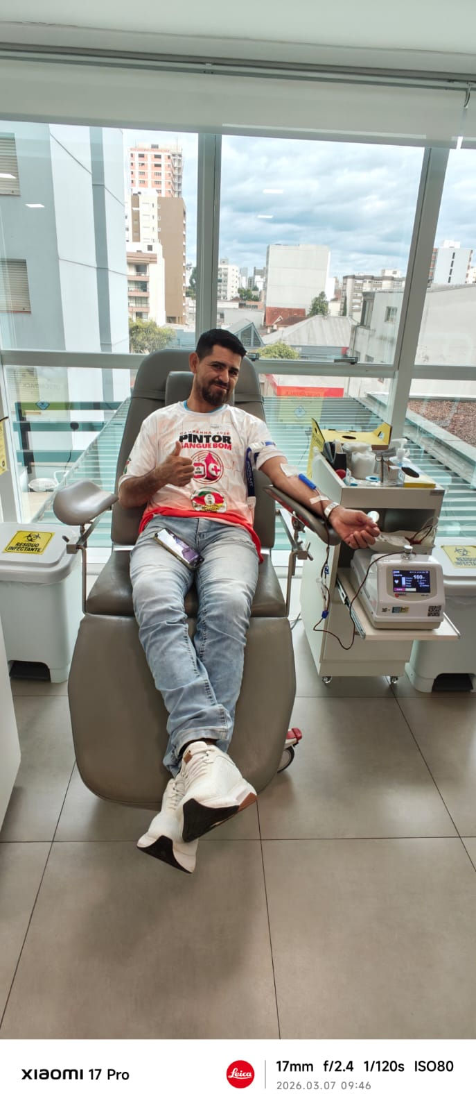 Ação Social - Pintor sangue Bom