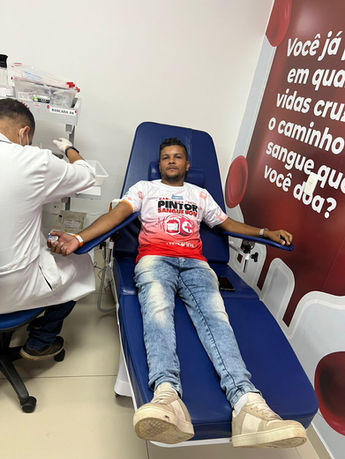 Ação Social - Pintor Sangue Bom