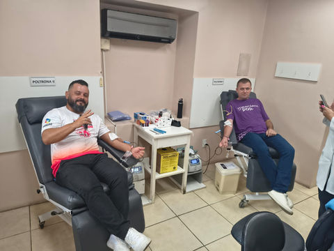 Ação Social - Pintor Sangue Bom