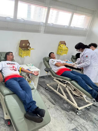 Ação Social - Pintor sangue Bom