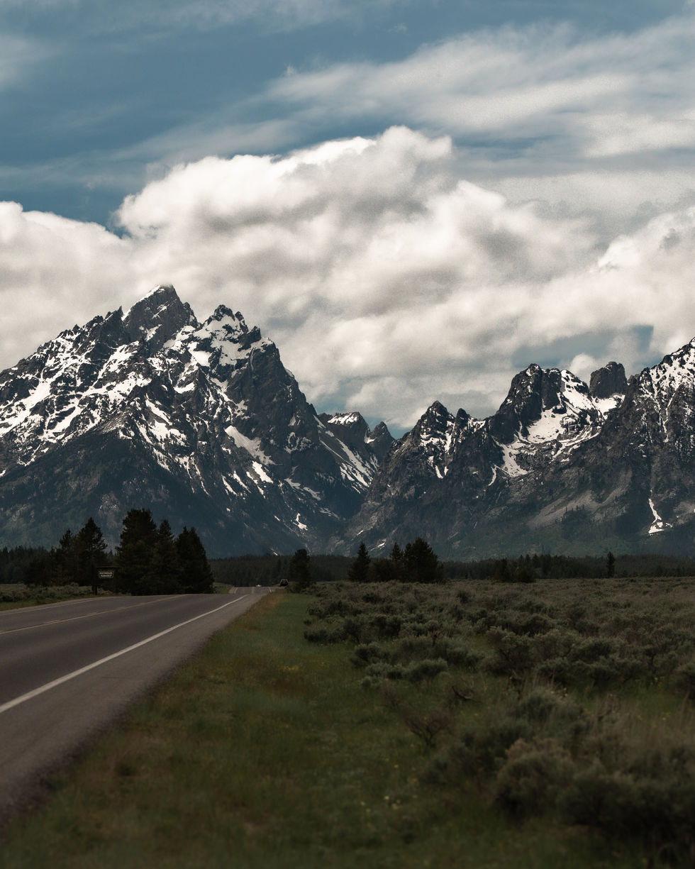 Road to Tetons