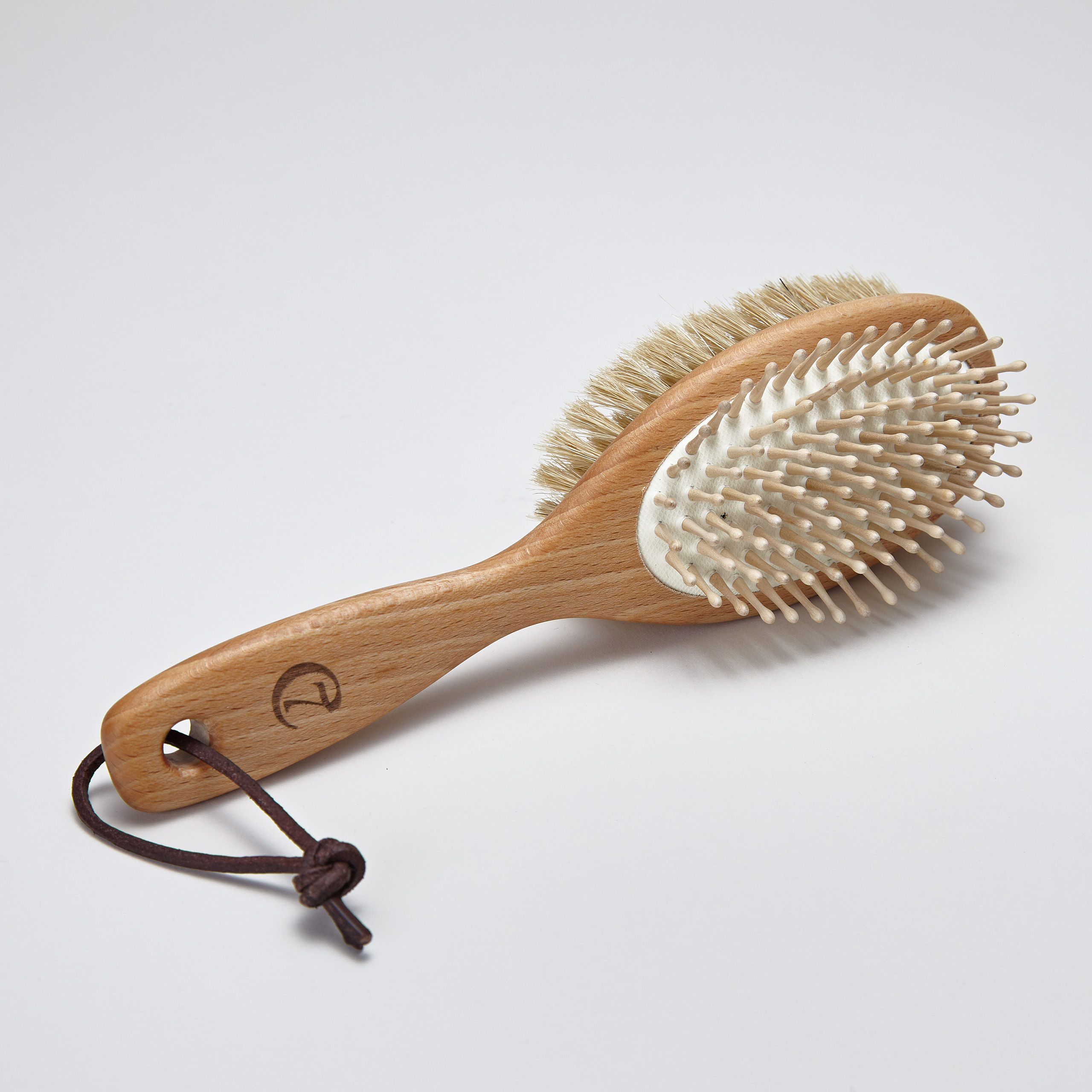 cloud7 dog brush