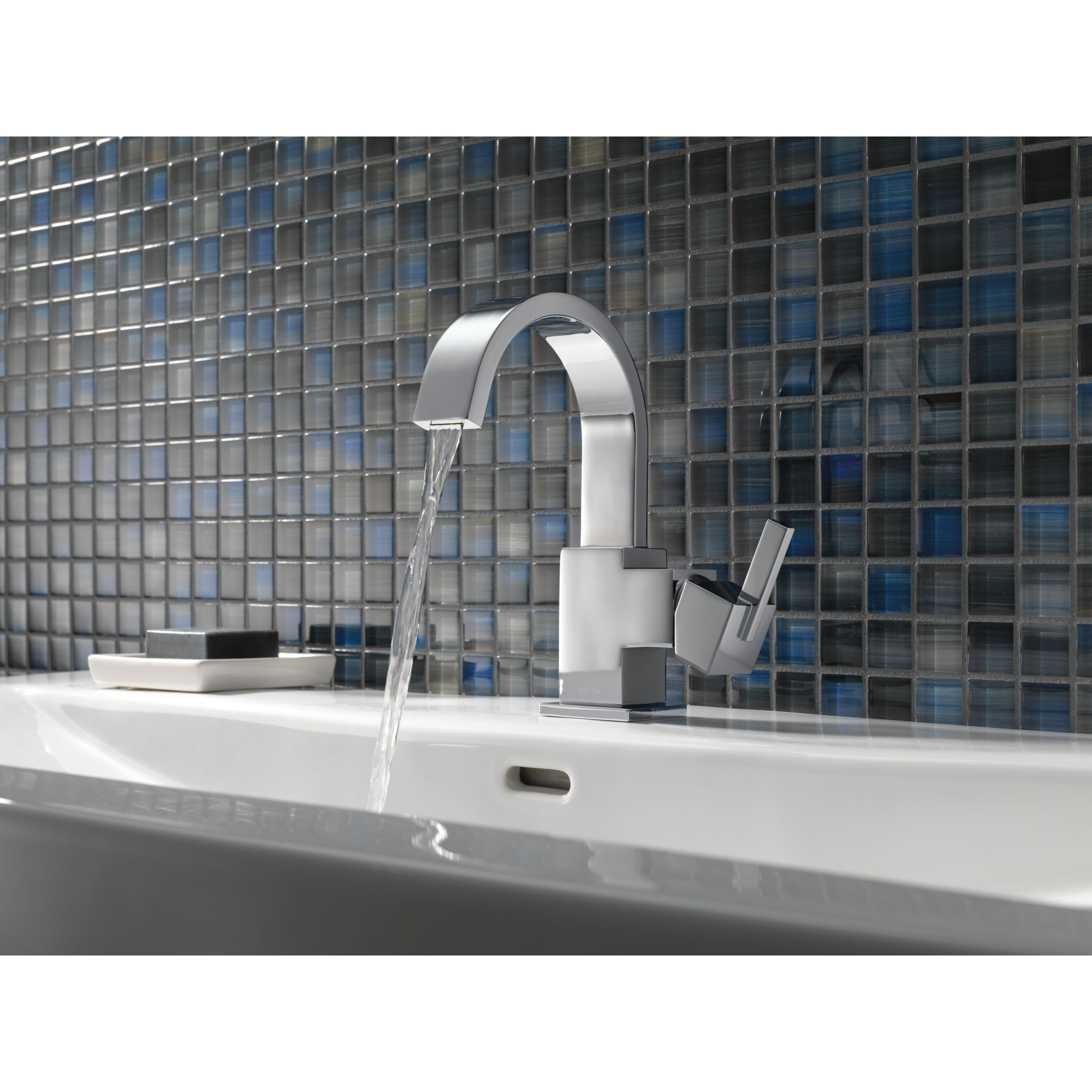 Delta VERO™ Single Handle Bathroom Faucet