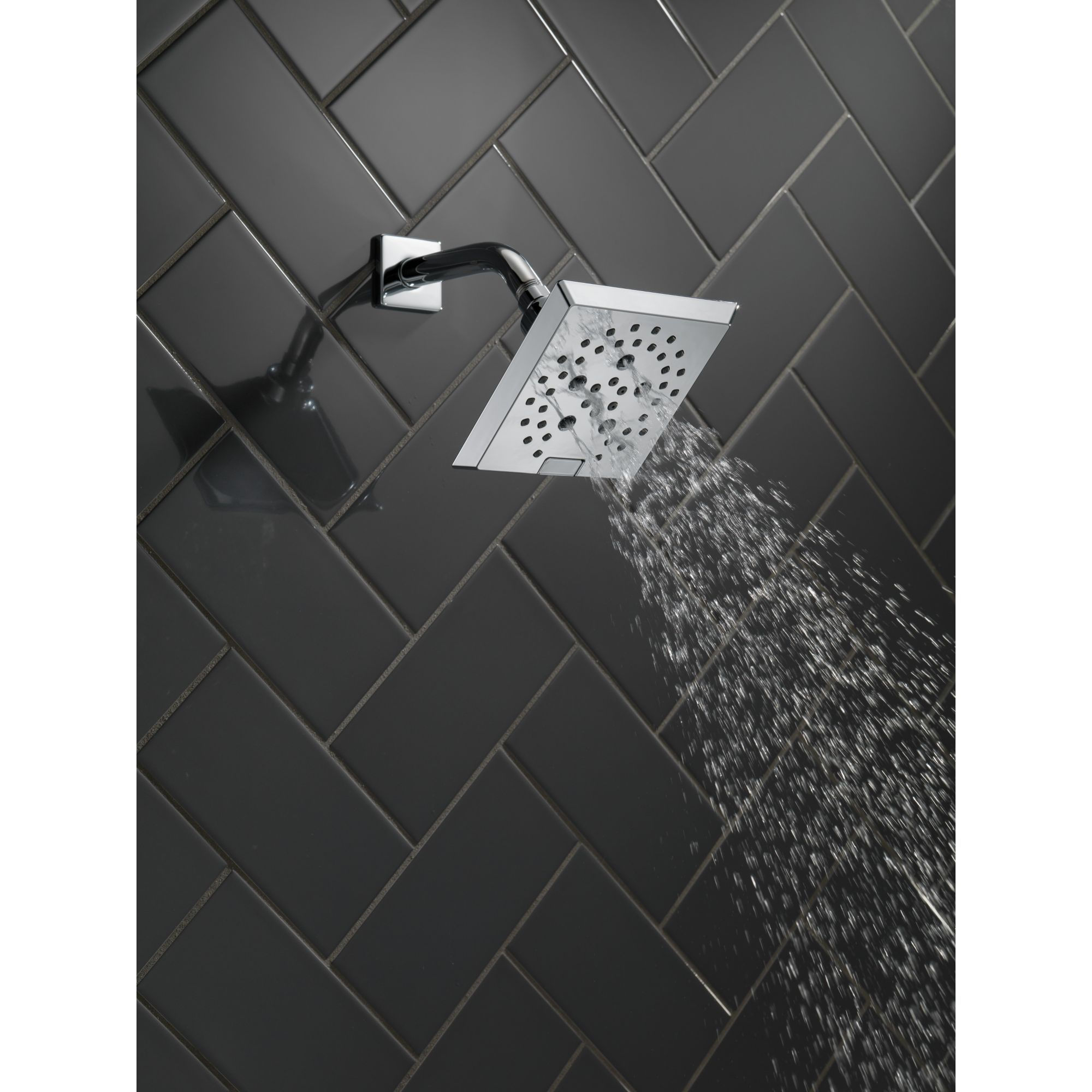 DELTA - PIVOTAL H2Okinetic 5-Setting Angular Modern Raincan Shower Head