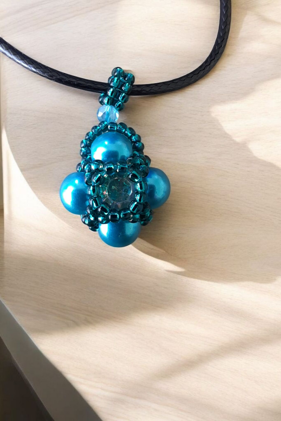 Thumbnail: Necklaces: Pearl & Charton crystal