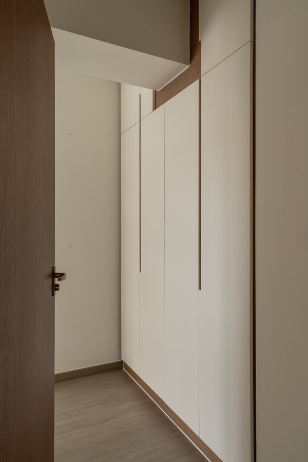 224A Tengah Garden Avenue by El Arte Design, photo 10 of 17