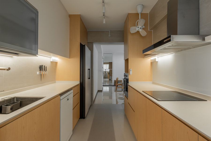 224A Tengah Garden Avenue by El Arte Design, photo 16 of 17