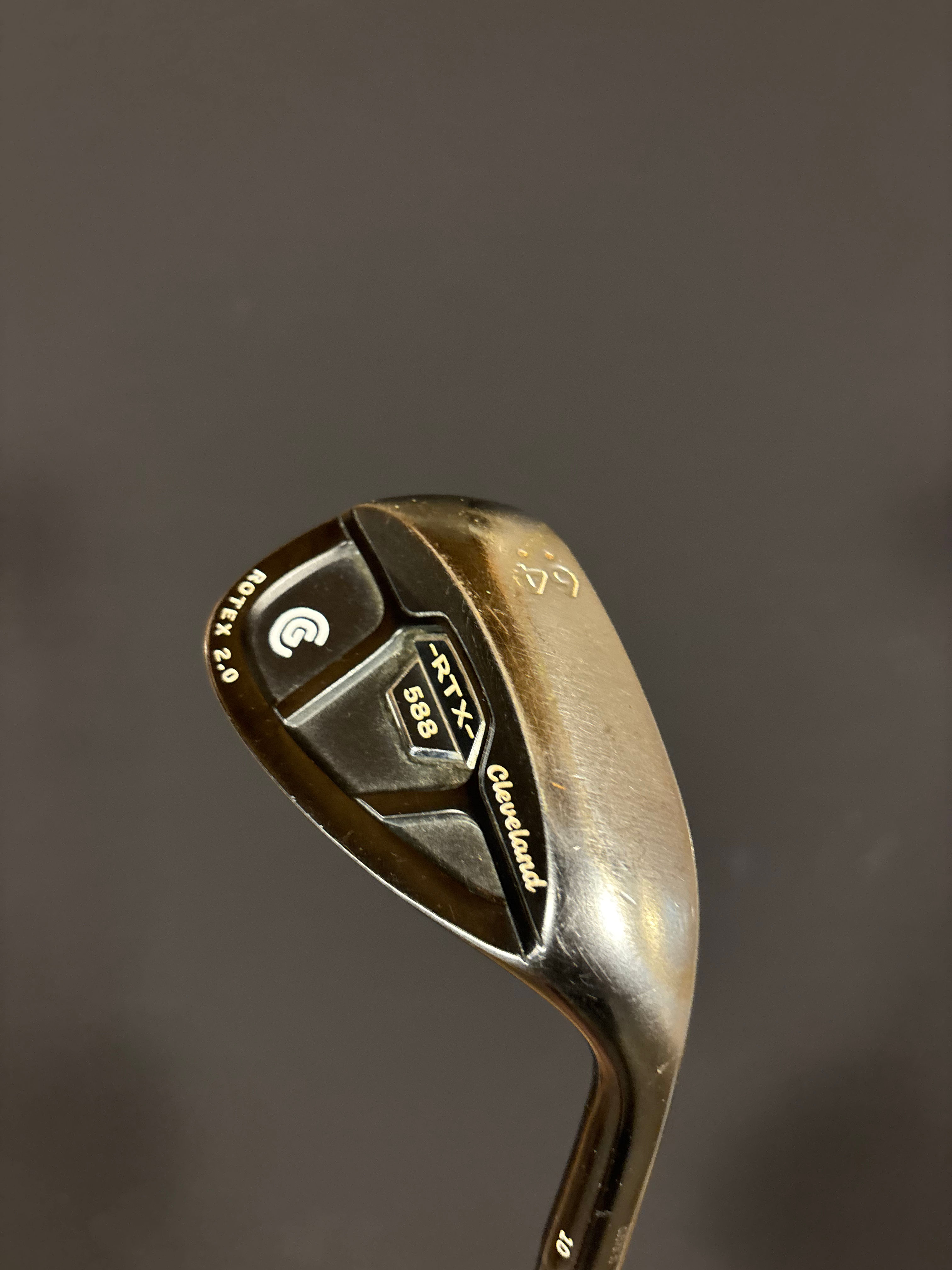 Cleveland RTX 588 Rotex 2.0 Wedge (64) RH 36” True Temper Dynamic Gold