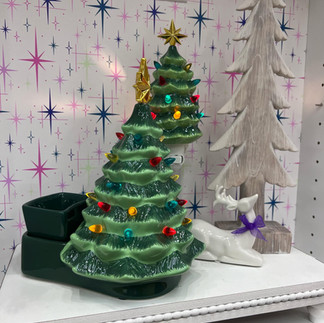 Scentsy Holiday 2024 Warmer Collection